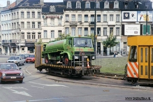 Werkwagens in Brussel. 23-05-1988-3