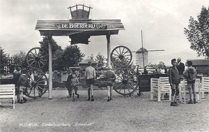 1963. Drievliet. De boerderi