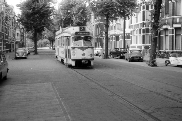 1181 in 1966 op lijn 7. Jan van Naussaustraat