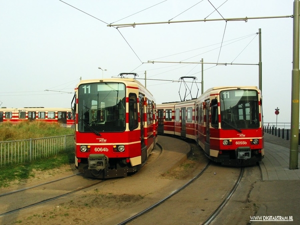 6064+6055 De Haagse TW's die op lijn 11 hebben gereden 25-04-2003