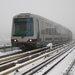 Metro in de sneeuw bij Maashaven, 20 december 2007