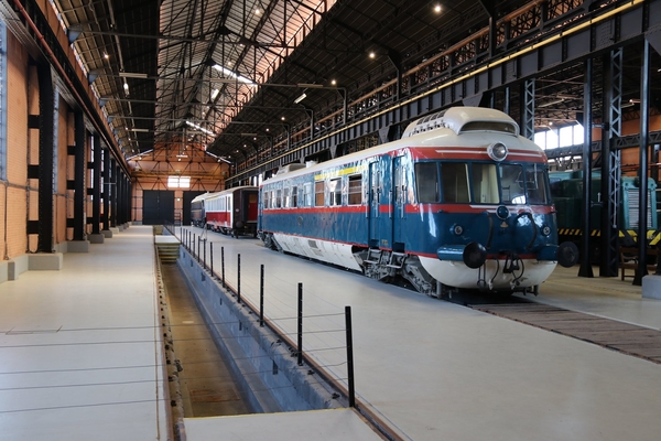 304 staat in het CP museum te Entroncamento, Portugal. 20-08-2019