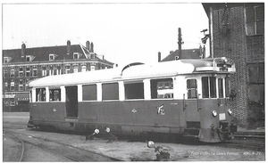 MABD1803 Kluut op het Handelsterein in Rotterdam.