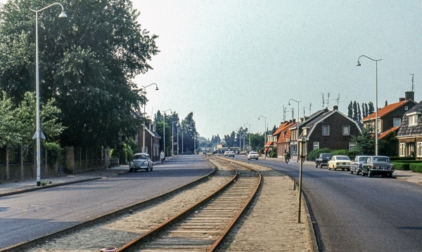 Geen trein te zien maar wel historisch. Losser zomer 1973