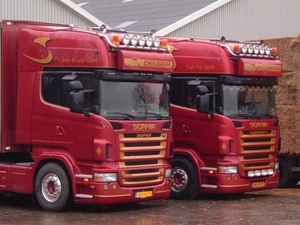 2 X Scania