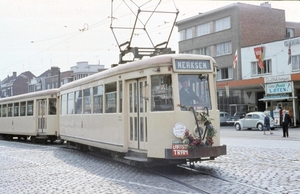 61 draait Oude Bareellei in te Merksem.