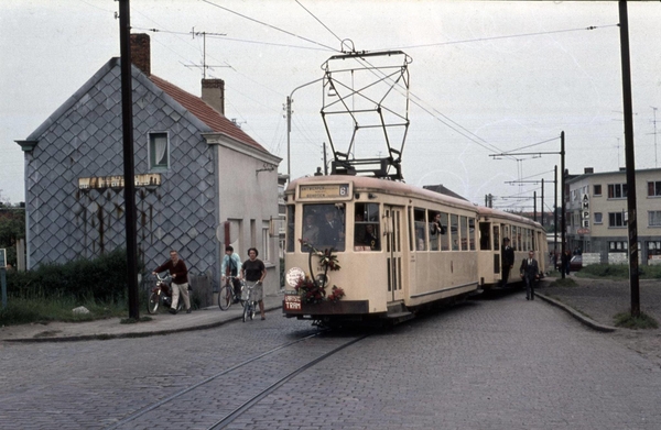 61 laatste tram naar Antwerpen