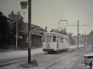 61 Tram voor villa Le Grelle