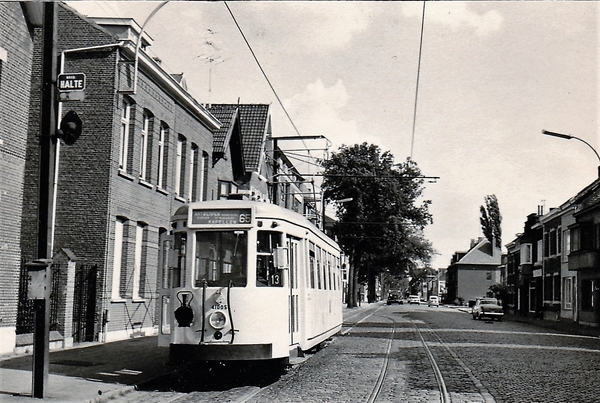 65 aan bareel in Kapellen