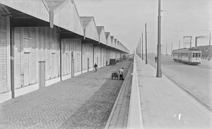 70 op Noorderlaan aan paardenstallen