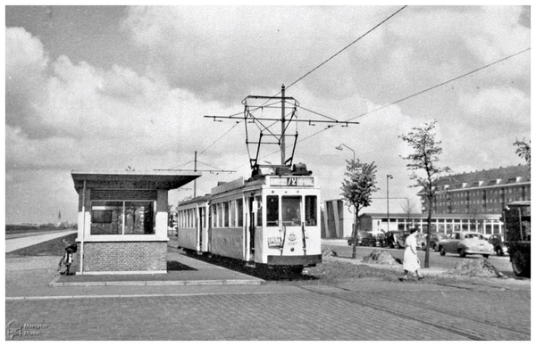 72  op de Luchtbal schuilhok is van GMC