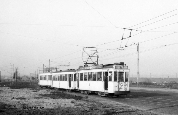 72 op de Noorderlaan in de achter grond de Luchtbal en General Mo