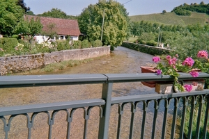 imm032_32A