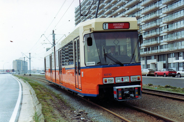 6010 1 mei 1983 Oostende, Koningin Astridlaan, ter hoogte van de 