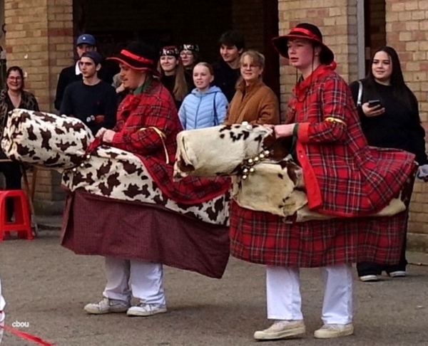 B 1348 Louvain-la-Neuve - Chin-Chins du 'Lumeon'