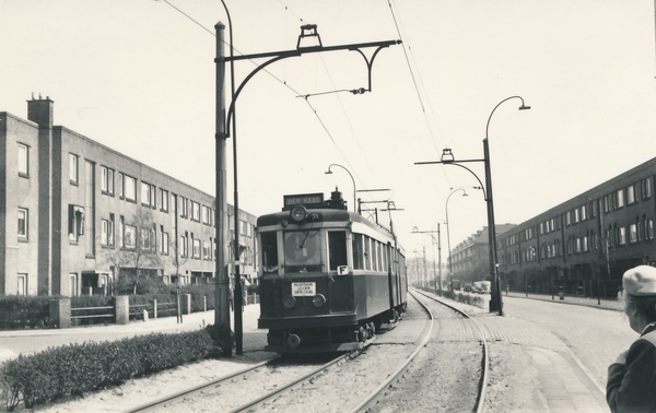 A619-620 + B15 te Voorburg KW Laan ter hoogte van de Laan van Mon
