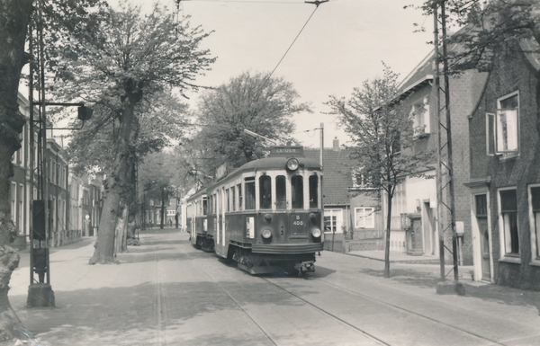 Katwijk Rijnstraat. B408+A405. 05-1957.