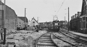 Rijnsburg  De sporen in de Oegstgeesterweg worden verlegd.