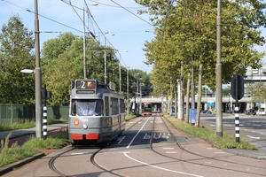 586 op het GVB net en nadert hier het VU ziekenhuis, 22-09-2019