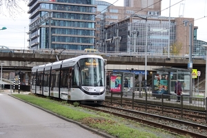 Testtram 3004 (CAF) te Amsterdam Zuid - WTC, 04-12-2020