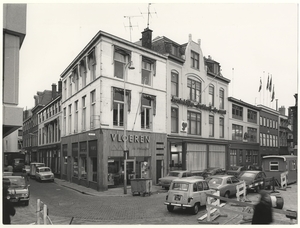 Annastraat hoek Oude Molstraat, gezien richting Hoogstraat.