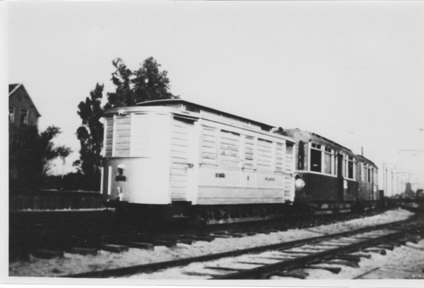 H302 met afgevoerde cardanwagens.
