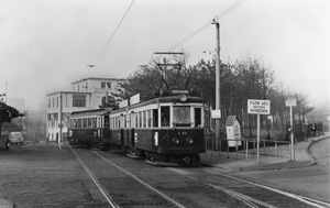 Het eindpunt van de tramlijn te Noordwijk aan Zee met de A611-612