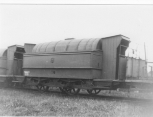 Pekelwagen H6.Leiden, remiseterrein Rijnsburgerweg.7 april 1944