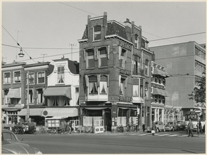 Spui 140-146, rechts de Turfmarkt 1962