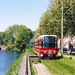 HTM 6098 on route 11 approaches Weimarstraat tram stop. 10-05-200