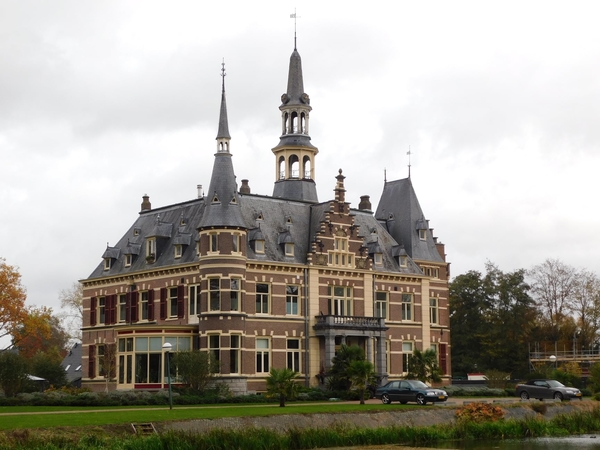 Kasteel,De Cloese,ligt in de buurt van Lochem en is gebouwd rond 