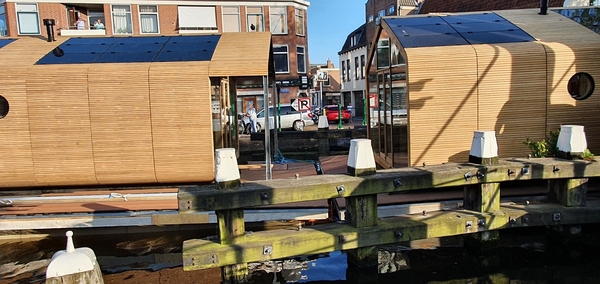 Mooi konvooi door de Sluis Leidschendam.-4