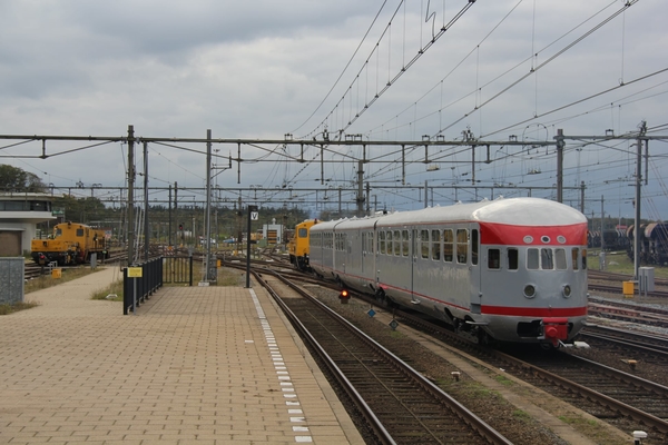 DEIII 27 Spoorwegmuseum wordt door SHD 2205 van Amersfoort naar h