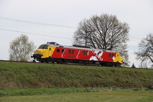 Op de dijk, net voorbij station Soestdijk rijdend richting Baarn.