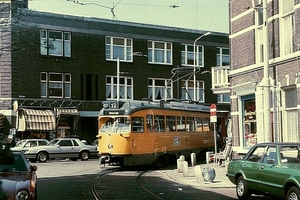 Een PCC draait vanaf  Beeklaan  De Gheijnstraat in .1984