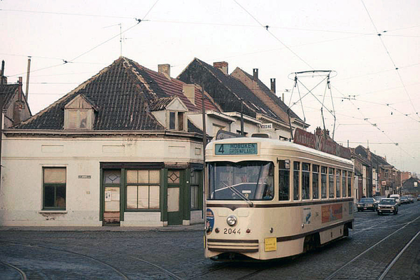 2044 Prachtige dia's van de PCC in Antwerpen. 07-06-1976-2