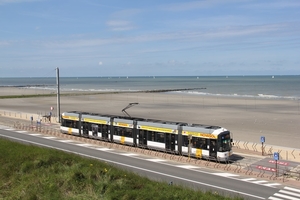 De Lijn 6336 bij Raversijde, 13-08-2017