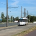 VVM De Lijn 7008 vertrekt van tramhalte P+R Luchtbal, onderweg al