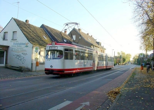 811 Krefeld-Fischeln Begraafplaats 29.10.2005