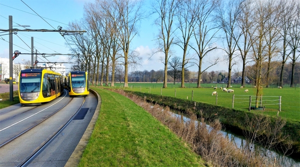 Uithoflijn 22 in Utrecht nog wel een stukje klassieke buitenlijnr