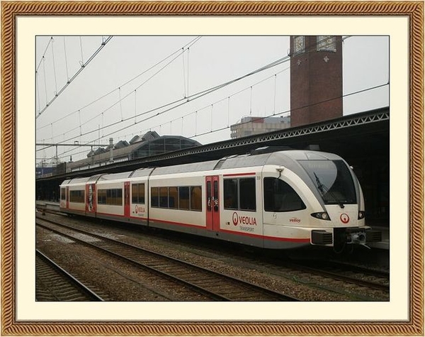 Veolia 359 Station Nijmegen 28-04-2012