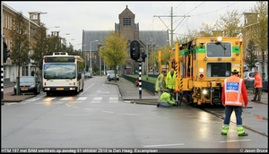 HTM 197 met BAM werktrein - Den Haag, Escamplaan