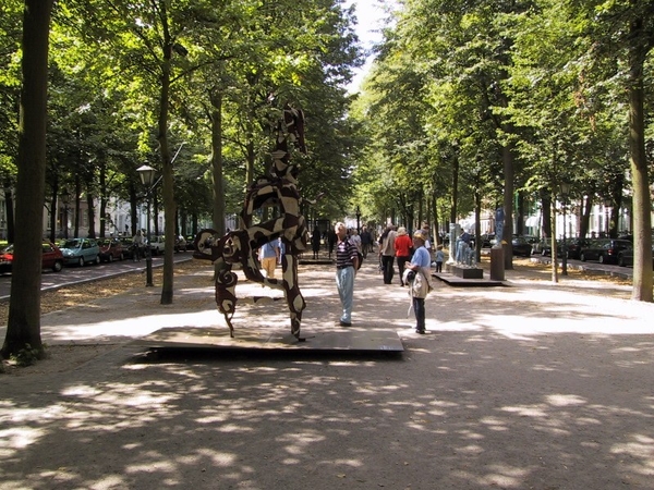 Beelden Lange Voorhout 14-07-200422