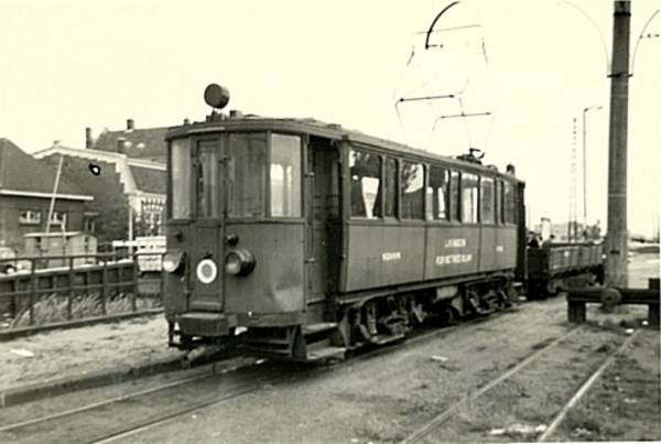 11 september 1957 in Sloterdijk van de HY111+C162