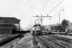 De Blauwe Tram op het Oosteinde in Voorburg.