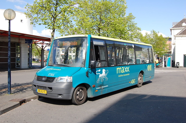 Een Procity, in Friesland beter bekend als Frysker bij station Le