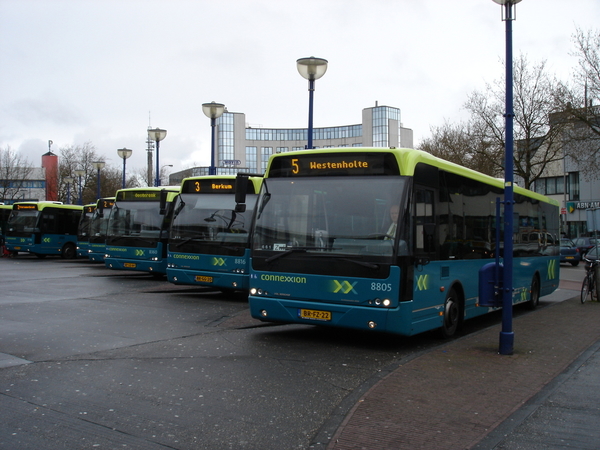 Connexxion 8360,8816,8805 2008-04-05 Zwolle station