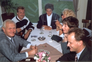 Lenie en Bert Leenman-de Bruin en gezin
