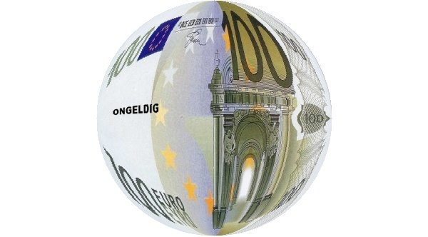 100 EURO