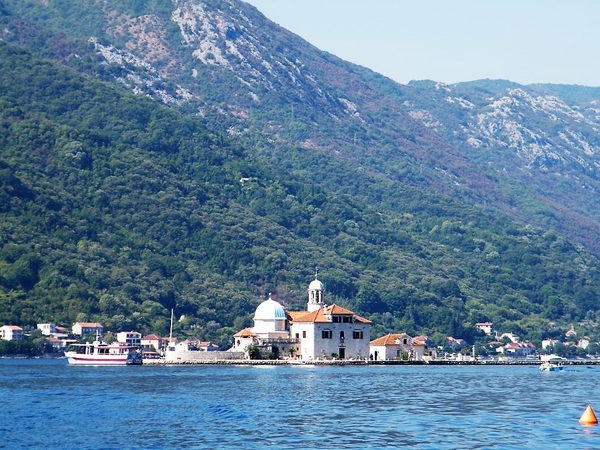 intersoc montenegro cultuur reisduiveltje